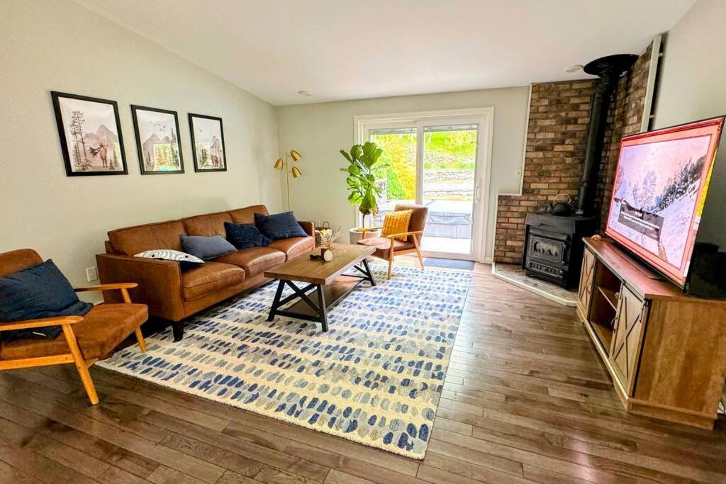 Woodland Whimsy A Private Escape, Hot Tub, Pool, Sunroom Saugerties Exterior foto