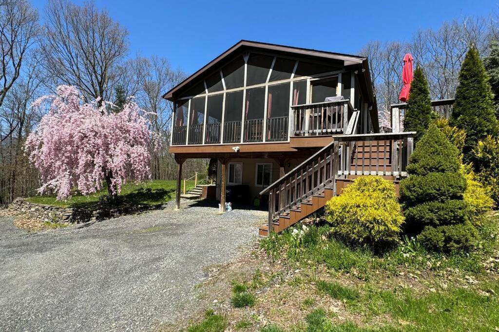 Woodland Whimsy A Private Escape, Hot Tub, Pool, Sunroom Saugerties Exterior foto